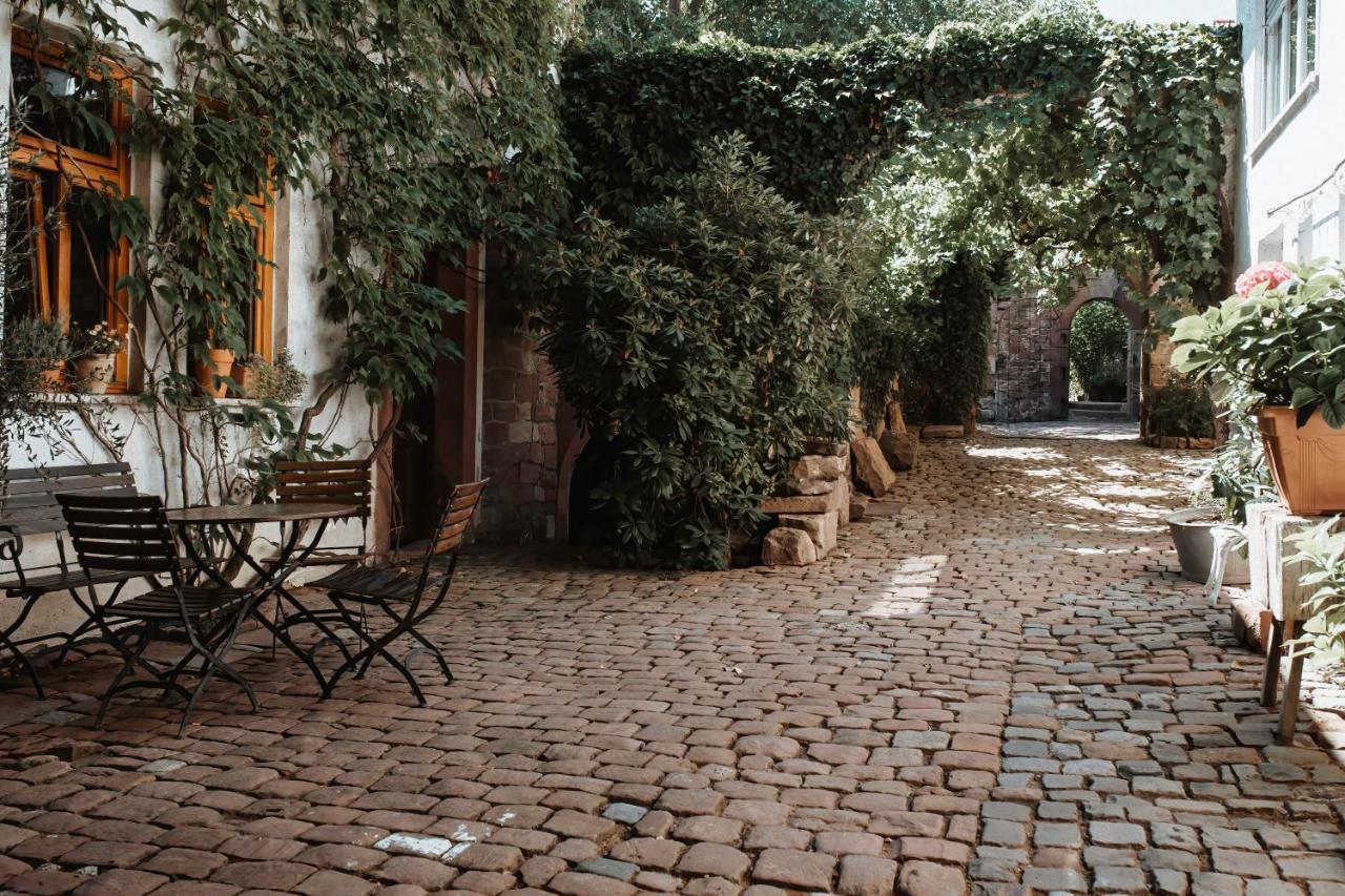 Hotel Rhodter Adler Rhodt unter Rietburg Dış mekan fotoğraf